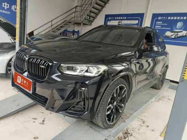 Фотография автомобиля — BMW X3 M40i
