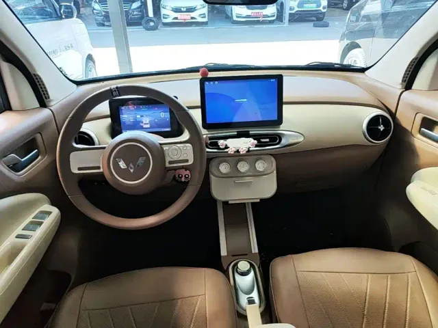 Wuling Hongguang Mini EV — Фото автомобиля 9