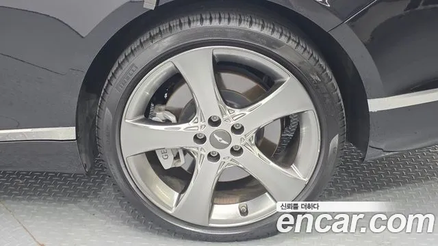 Genesis G80 RG3 — Фото автомобиля 6