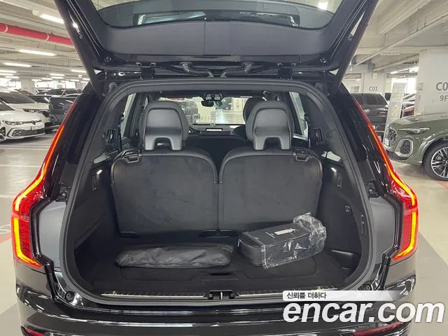 Volvo XC90 Generation 2 — Фото автомобиля 10