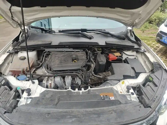 Ford Escort — Фото автомобиля 19