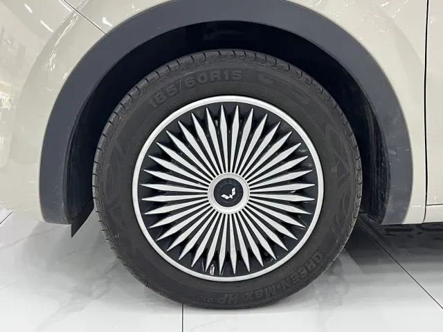 Wuling Bingo — Фото автомобиля 17