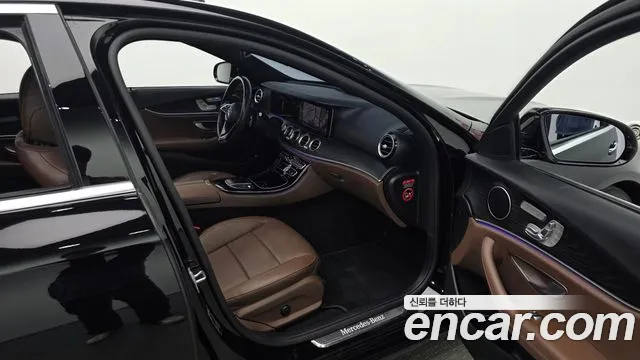 Mercedes-Benz E-Class W213 — Фото автомобиля 17