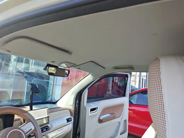 Wuling Hongguang Mini EV — Фото автомобиля 17