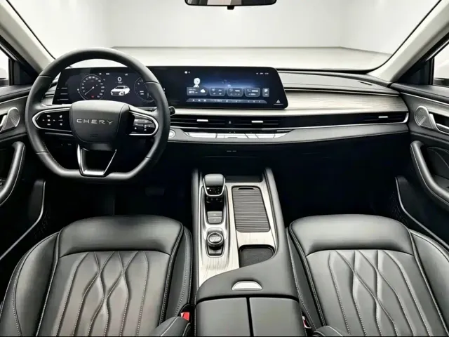 Chery Arrizo 8 — Фото автомобиля 5
