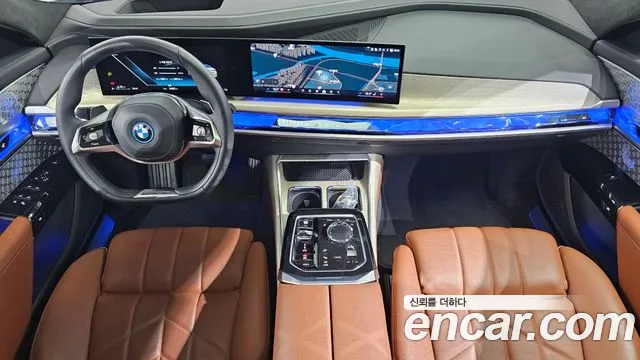 BMW 7-Series 7 серия (G70) — Фото автомобиля 7