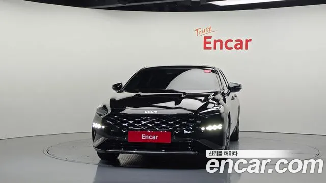 Kia K8 Hybrid — Фото автомобиля 3