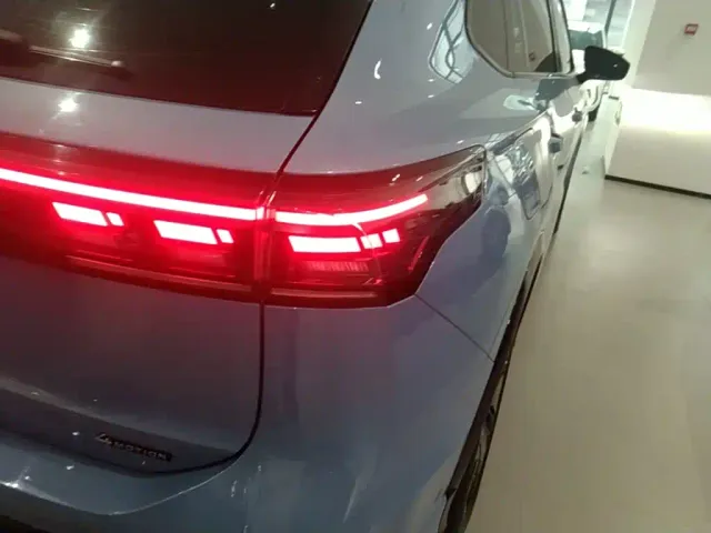 Volkswagen Tiguan L — Фото автомобиля 7