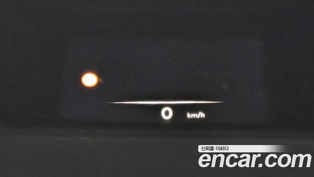 Genesis GV70 2.5T Бензин 2WD — Фото автомобиля 18