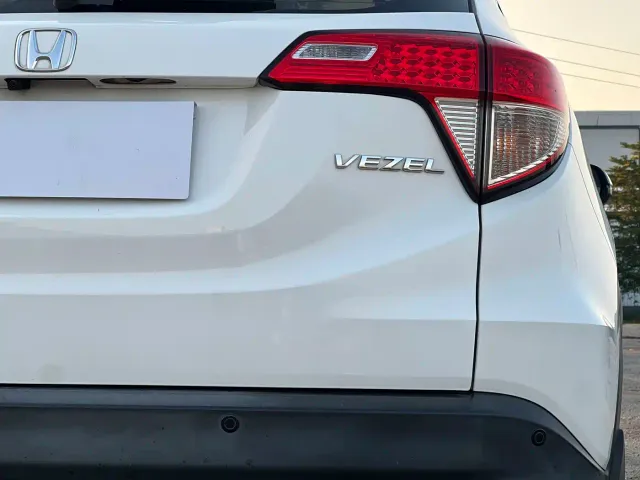 Honda Vezel — Фото автомобиля 12
