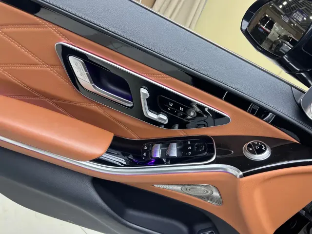 Mercedes-Benz Maybach S-Class — Фото автомобиля 10