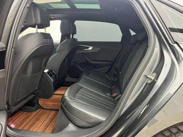 Audi A4L — Фото автомобиля 7