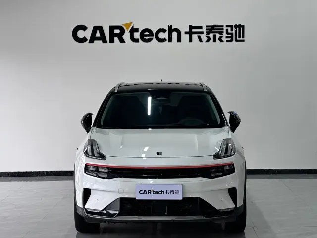 Lynk & Co Lynk & Co 06 2020 1.5T Halo — Фото автомобиля 2