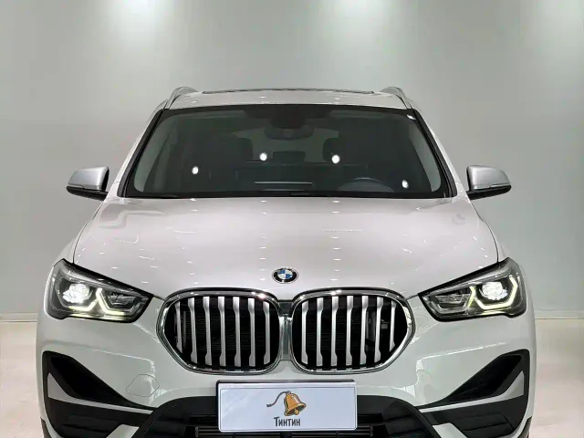 BMW X1 — Фото автомобиля 2