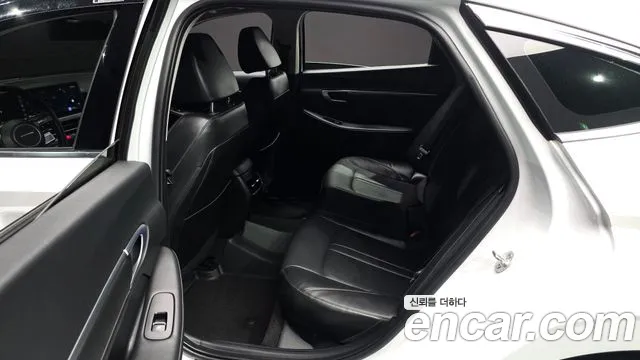Hyundai Sonata Sonata Edge(DN8) 2.0 LPG(Коммерческий) — Фото автомобиля 12