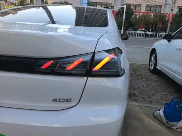 Peugeot 408 — Фото автомобиля 7