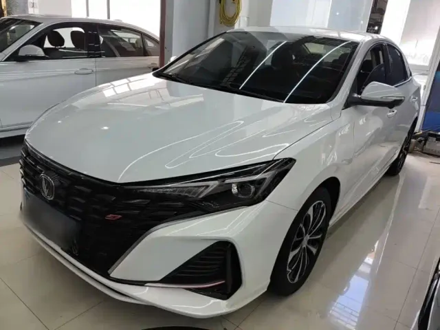 Фотография автомобиля — Changan Eado