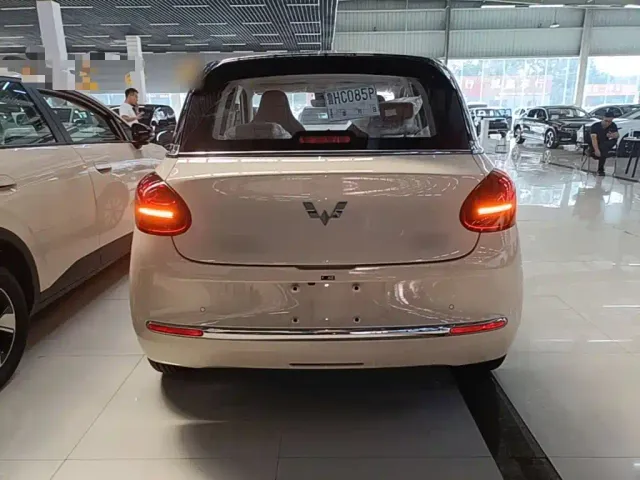 Wuling Bingo — Фото автомобиля 5