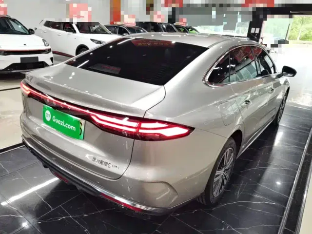 Geely Galaxy Stellar 6 — Фото автомобиля 6