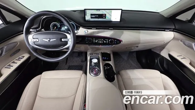 Genesis GV70 — Фото автомобиля 10