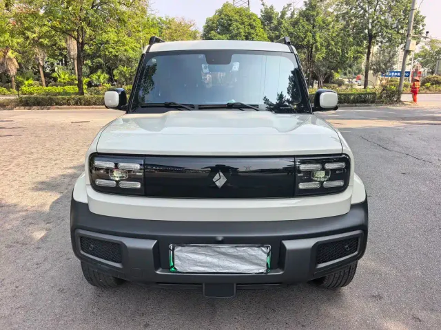 Baojun Yep — Фото автомобиля 2