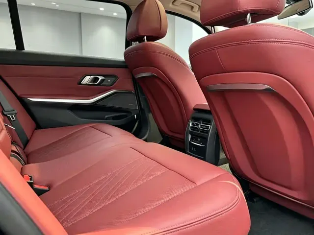 BMW 3 Series — Фото автомобиля 7