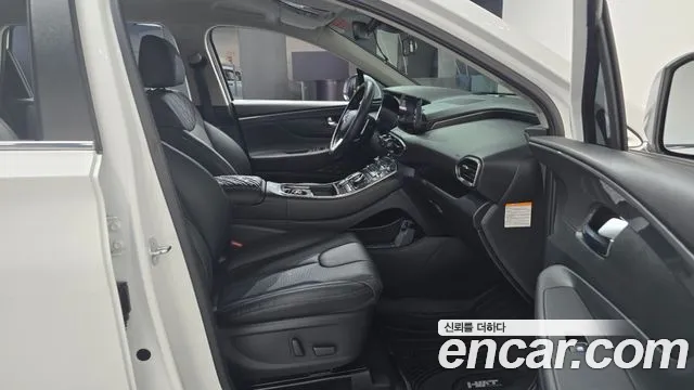 Hyundai Santa Fe Santa Fe (New) — Фото автомобиля 15