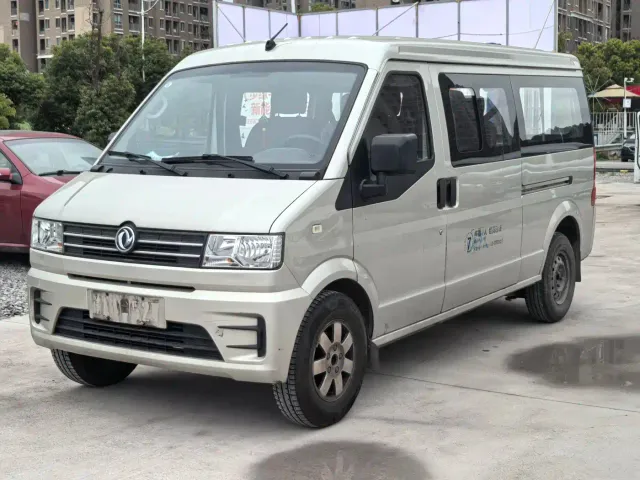 Фотография автомобиля — Dongfeng Xiaokang C56