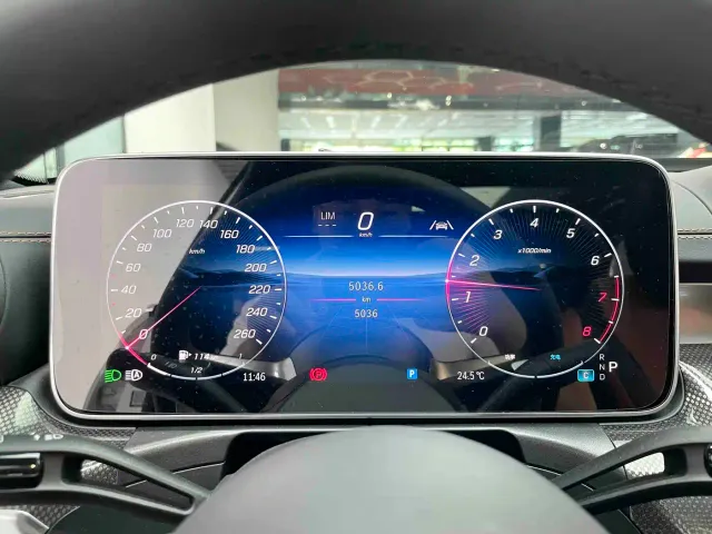 Mercedes-Benz C-Class — Фото автомобиля 9