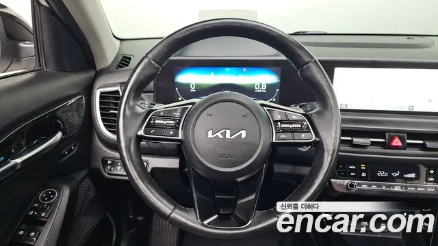 Kia Seltos Новый Seltos Бензин 1.6 турбо 2WD — Фото автомобиля 13