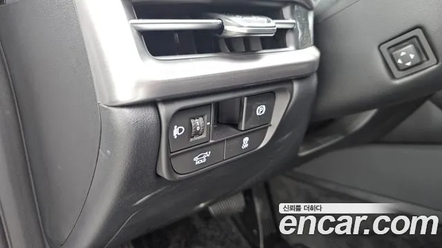 Hyundai Grandeur GN7 — Фото автомобиля 27