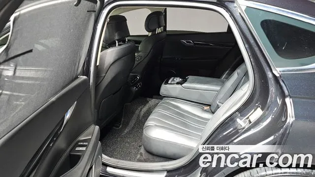 Genesis G80 Бензин 3.5 турбо AWD — Фото автомобиля 11