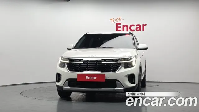 Kia Seltos — Фото автомобиля 3