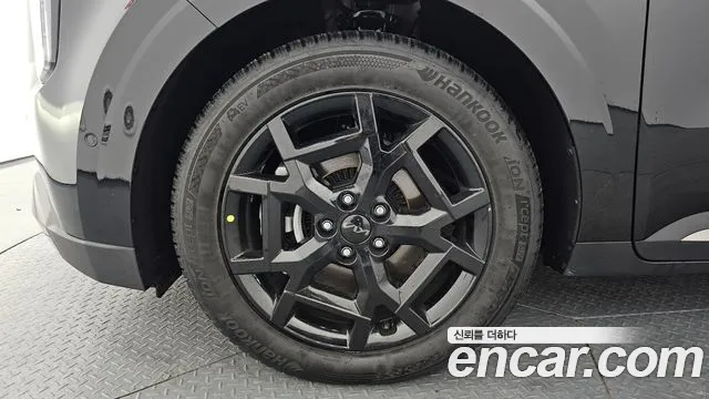 Kia Canival Новый Carnival 4 поколение Бензин 9 мест X Line — Фото автомобиля 5