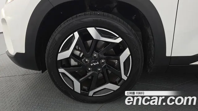 Kia Seltos — Фото автомобиля 5