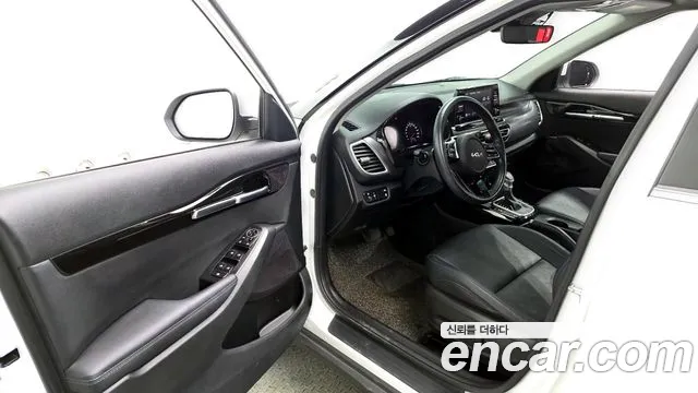 Kia Seltos Seltos Бензин 1.6 турбо 2WD — Фото автомобиля 10