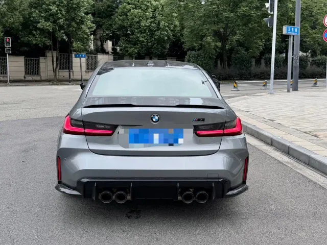 BMW M3 — Фото автомобиля 3