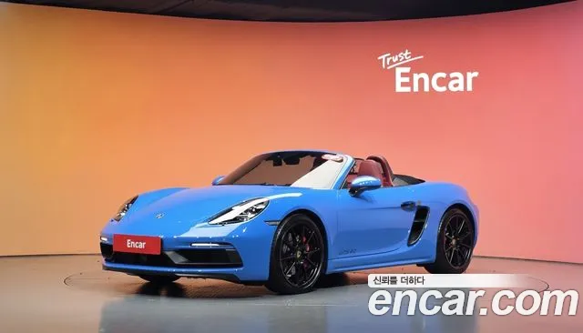 Фотография автомобиля — Porsche 718