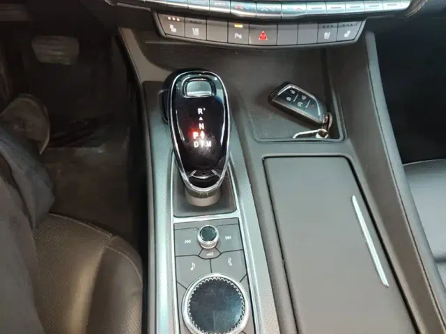 Cadillac CT5 — Фото автомобиля 13