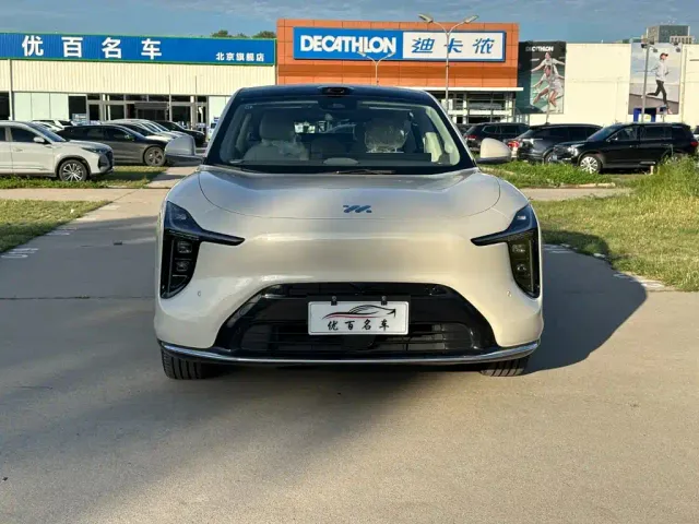 IM Motors LS6 — Фото автомобиля 2