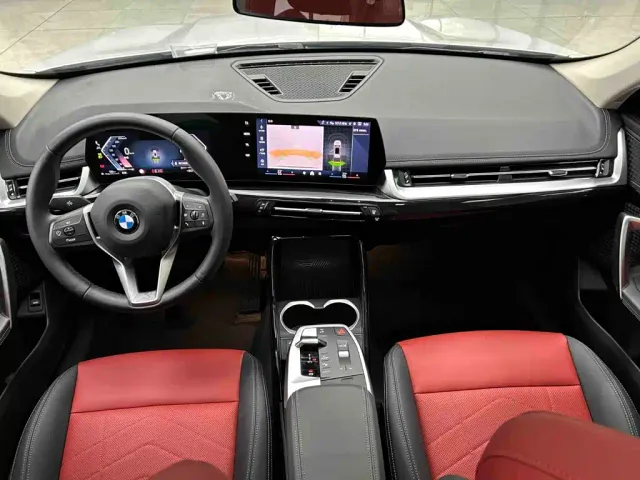 BMW X1 — Фото автомобиля 7