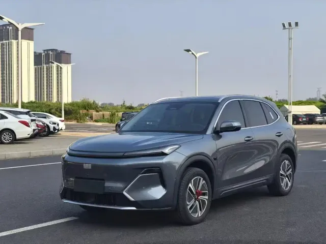Фотография автомобиля — Geely Galaxy Starship 7 EM-i