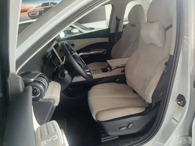 BYD Yuan PLUS — Фото автомобиля 14