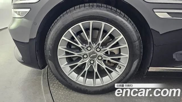 Genesis G80 Бензин 2.5 турбо AWD — Фото автомобиля 5