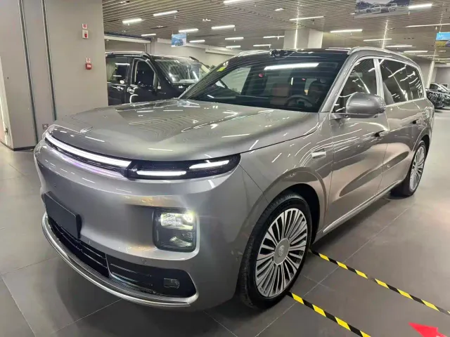 Фотография автомобиля — Leapmotor D Series