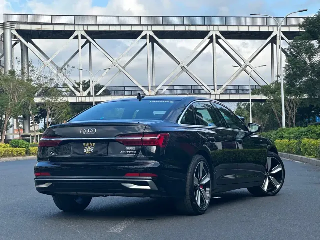 Audi A6L — Фото автомобиля 7