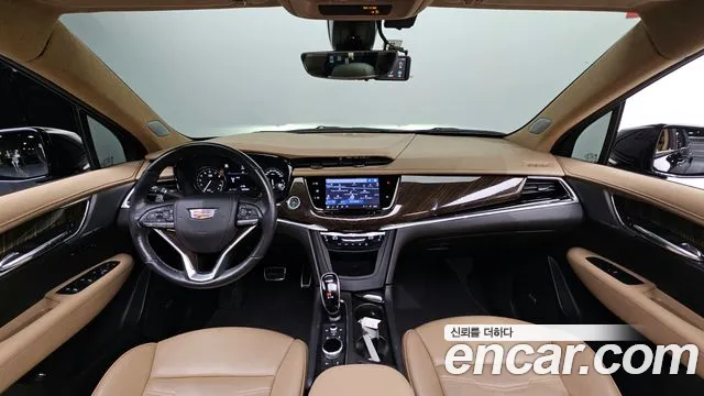 Cadillac XT6 — Фото автомобиля 7