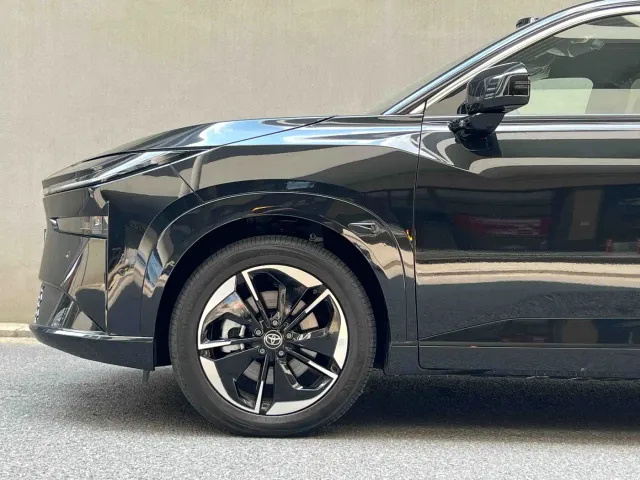 Toyota BoZhi 3X — Фото автомобиля 14