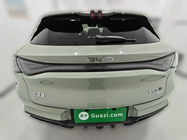 BYD Seal 06 GT — Фото автомобиля 7
