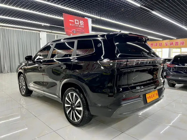 Chery Fengyun T8 — Фото автомобиля 4